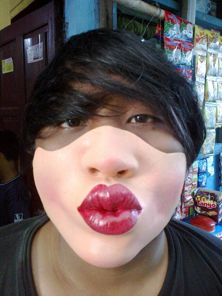 Topeng/Masker Mulut ( Setengah Wajah ) Unik kerenn bahan karet murni