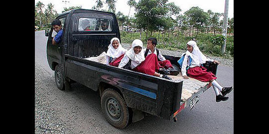 Miris! Kenapa Anak Sekolah Harus Alami Hal-Hal Ini?