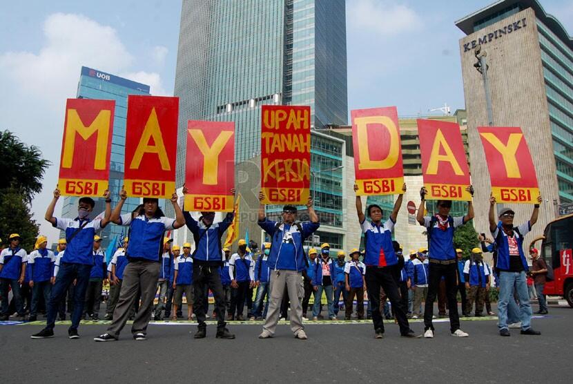 Galeri Foto Memperingati Hari Buruh (May Day 2014) dari Berbagai Negara