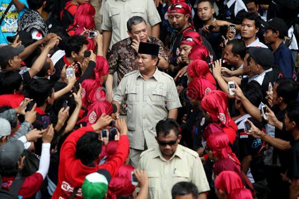 FotoNews
Prabowo Hadiri Peringatan
May Day di GBK
