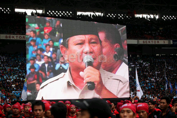 FotoNews
Prabowo Hadiri Peringatan
May Day di GBK