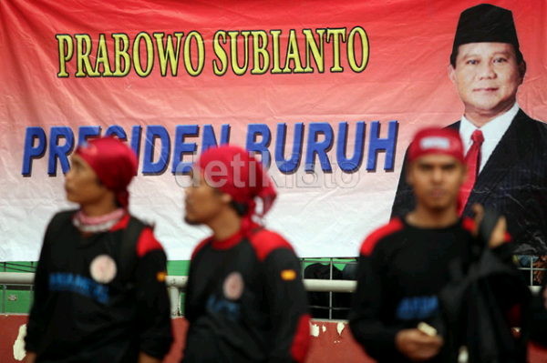 FotoNews
Prabowo Hadiri Peringatan
May Day di GBK
