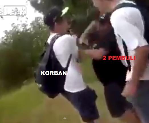 Suka gw lihat 2 pembuli pelajar dihajar oleh seorang pria &quot;keadilan&quot;