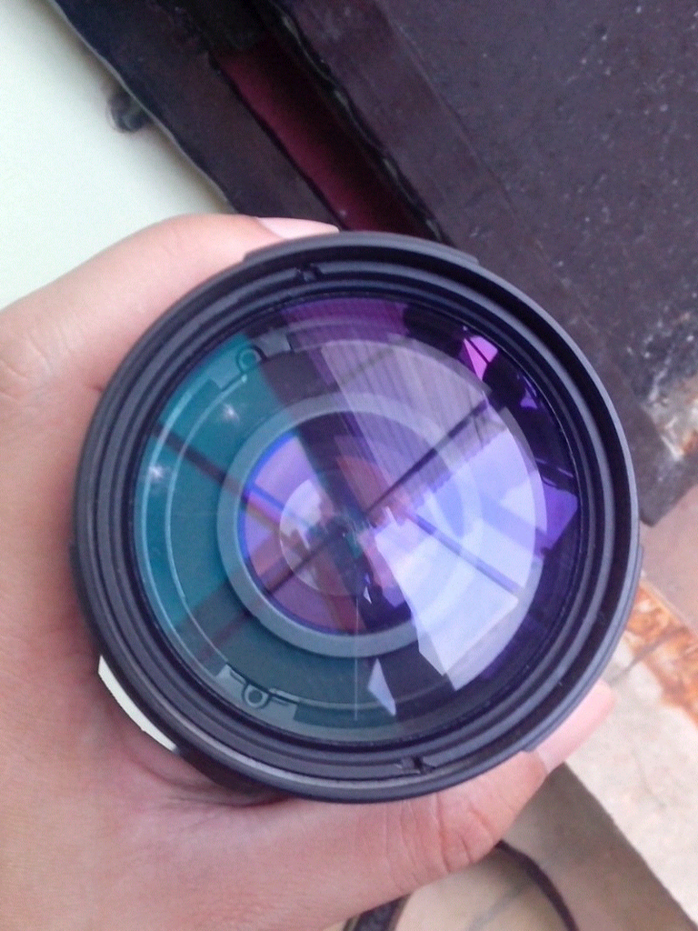 lensa nikon afd 70-300 ex alta 600rb