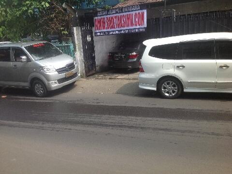 SEWA MOBIL ANTAR JEMPUT BANDARA - PANCORAN dan SEKITARNYA (GRAND LIVINA HWS & APV)