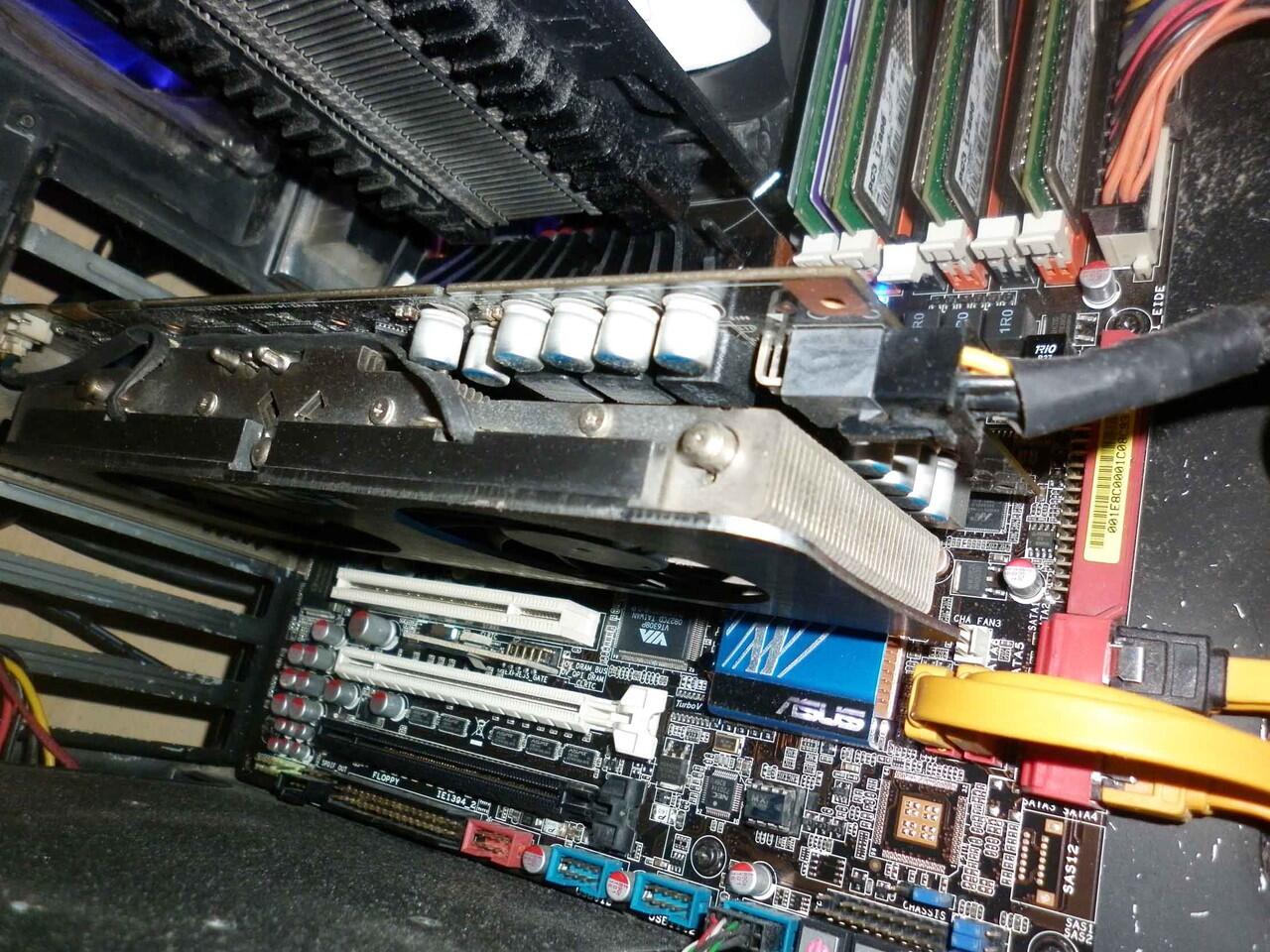 ░▒▓█ VGA MSI GTS 250 512 MB 256 BIT Twin Frozr OC Edition (SOLO) █▓▒░