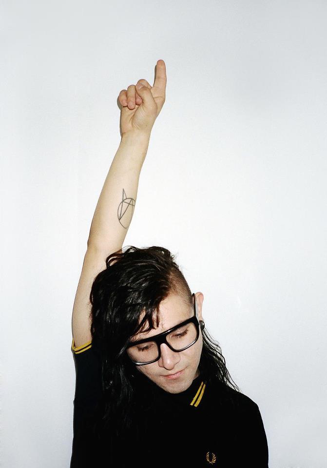 &#91;HOT&#93; Fakta menarik Skrillex, DJ terbaik dunia saat ini.