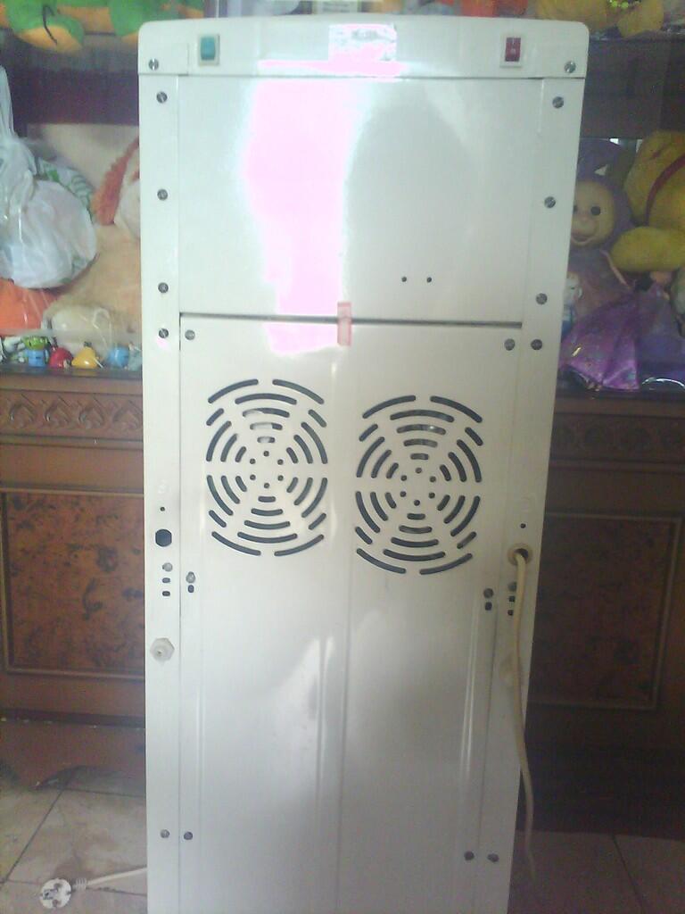DI JUAL DISPENSER MERK "NATIONAL" MODEL STANDING