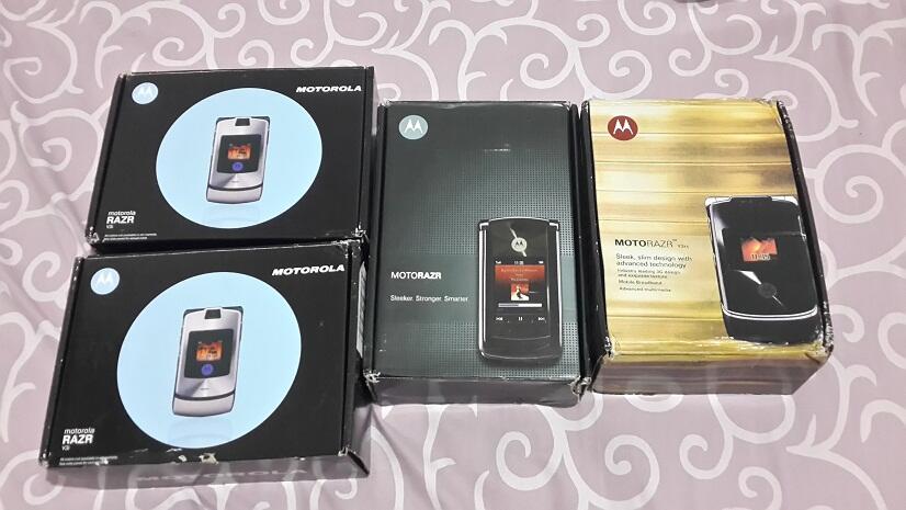 Beberapa Motorola V3i, V3xx, V8 (Jawara pada Jamannya)