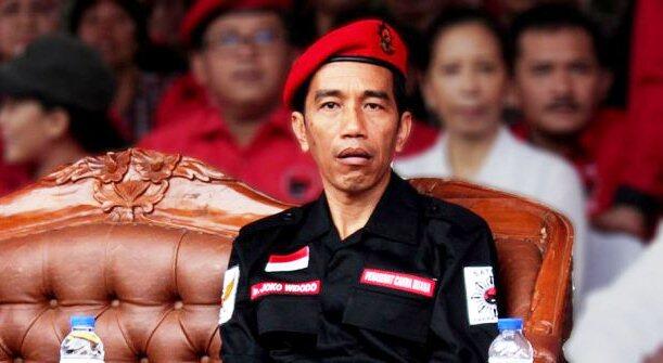 &#91;MUNDUR GRAK!!!&#93; Ketimbang Cuti, Jokowi Disarankan Mundur