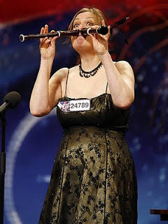 10 Bakat Unik Dan Aneh Di Dunia