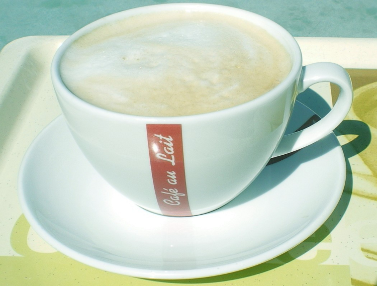 Membaca Sifat Orang Dari Kopi Yang Diminum