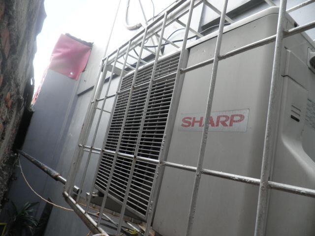 Dijual Segera 2 Unit AC Sharp 1 PK Kondisi Bagus dan Mulus (Bekasi Timur)
