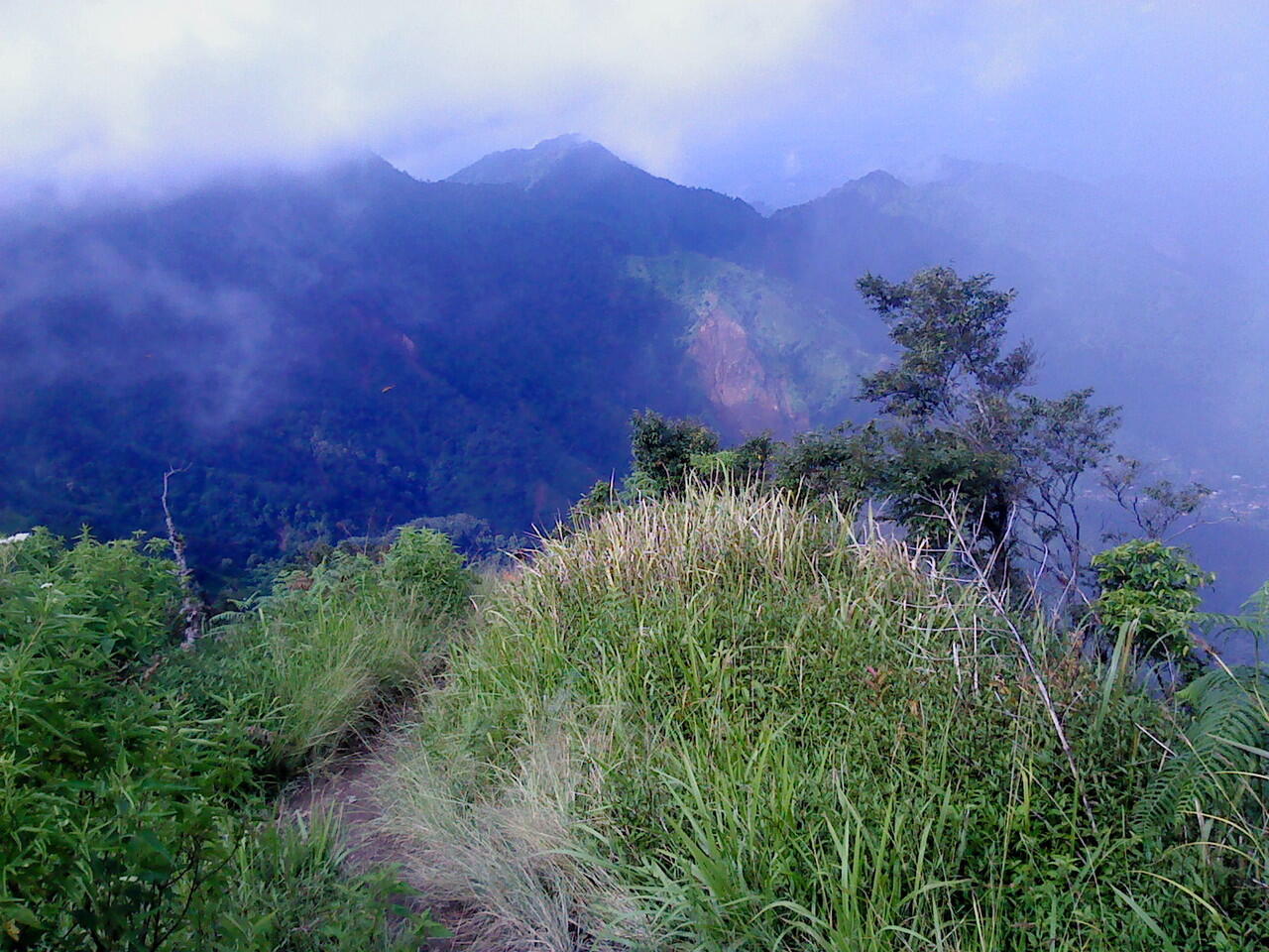 Puncak 29, Negeri diatas awan 