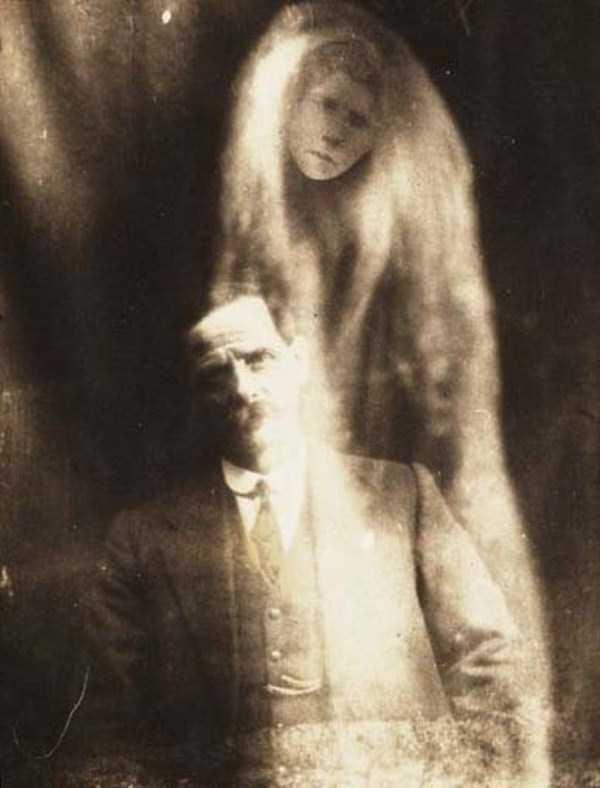 Kenapa bisa menjadi agak menyeramkan begini ???