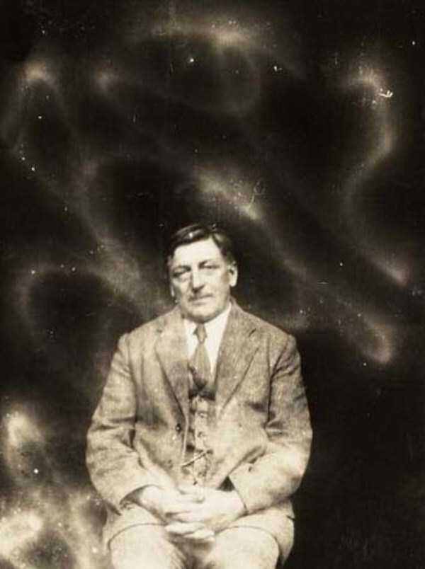 Kenapa bisa menjadi agak menyeramkan begini ???