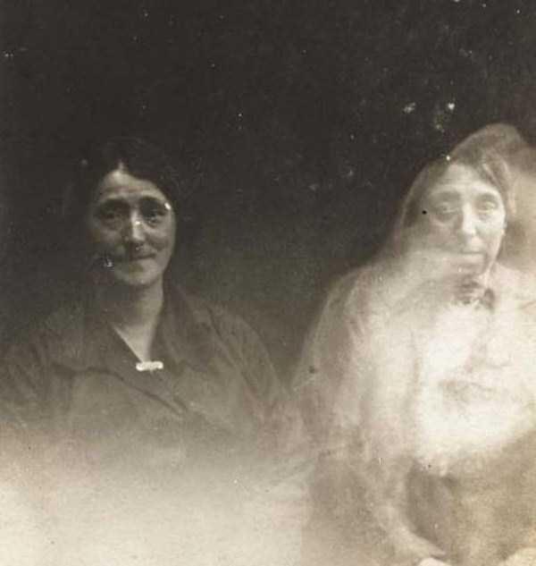 Kenapa bisa menjadi agak menyeramkan begini ???