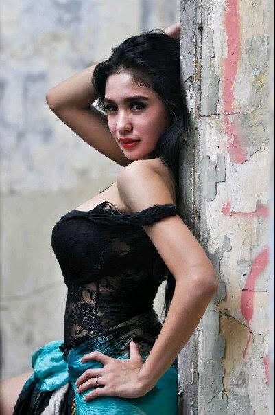 Mutiara Indonesia Yang Tersimpan ( Bibie Julius) Model &#91;Pict++&#93; 21++