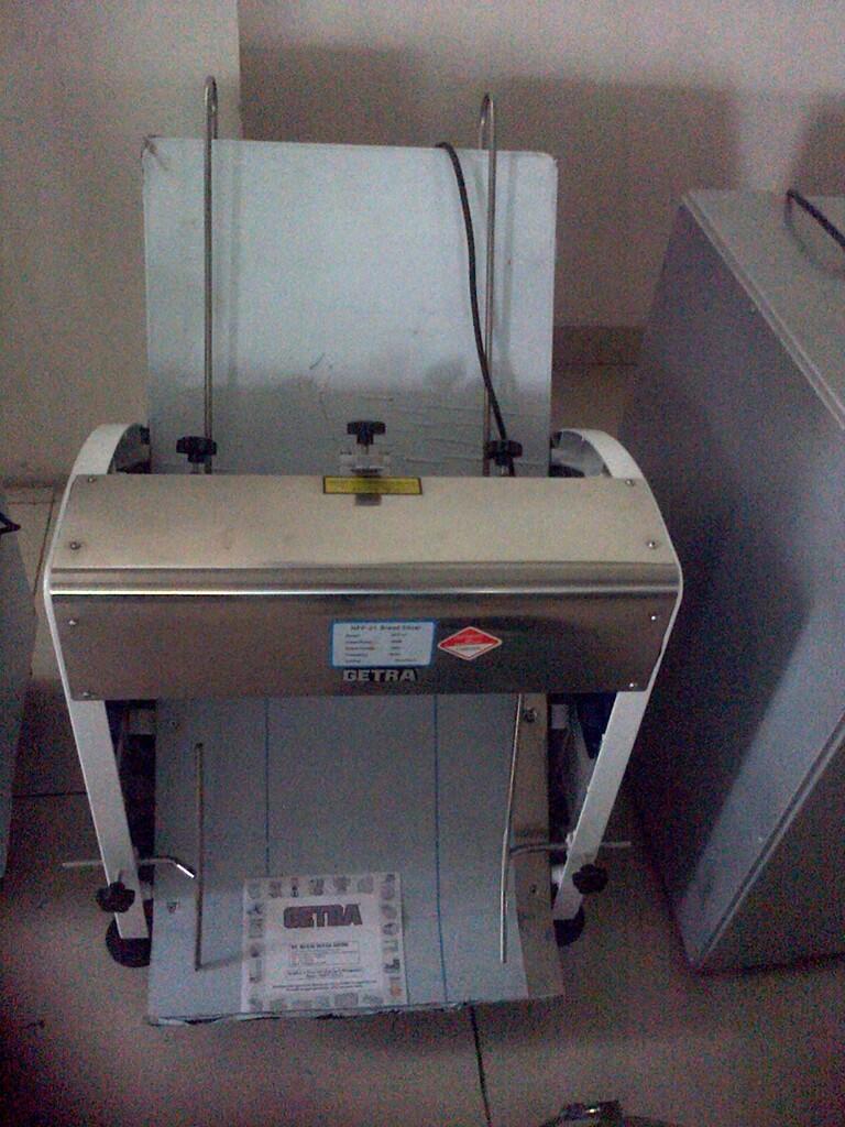 Bread Slicer