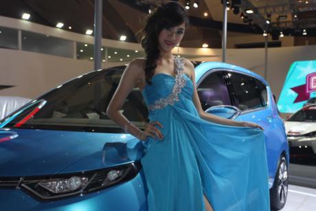 Dibutuhkan SPG & Kasir Wanita