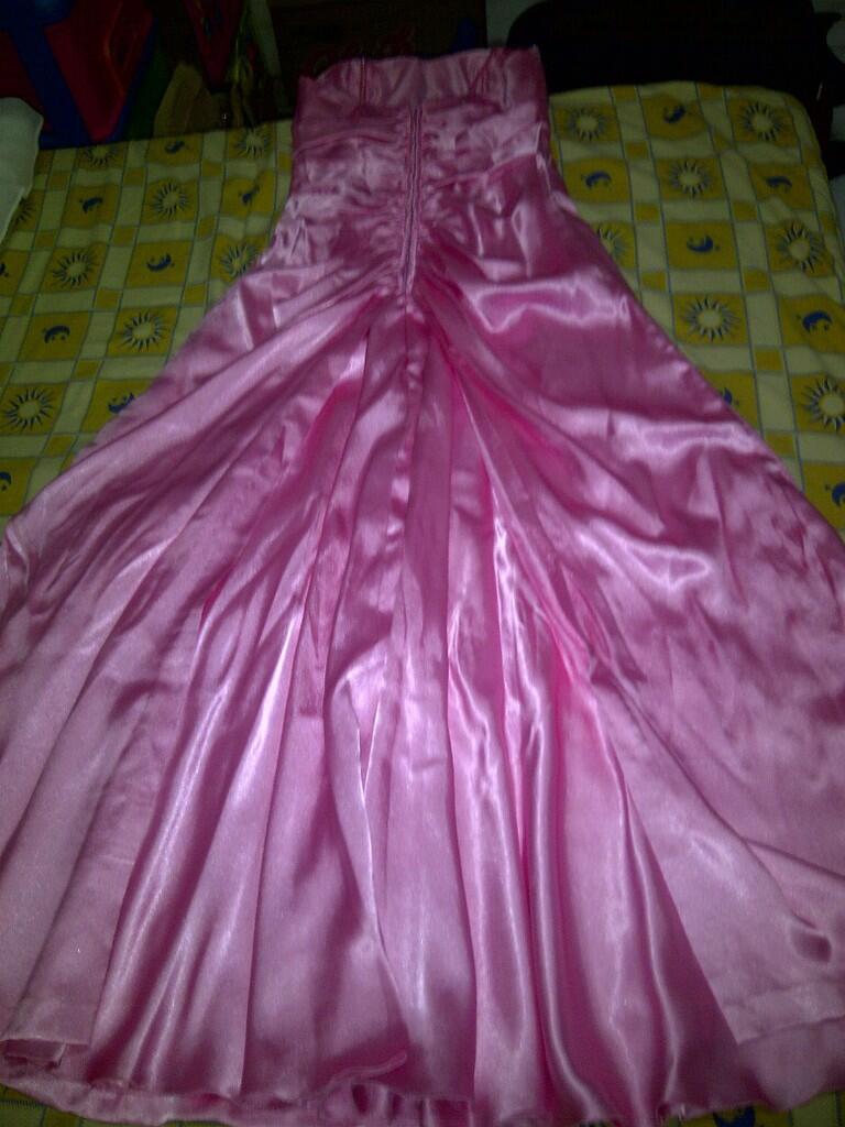 Gaun Pesta Pink Panjang