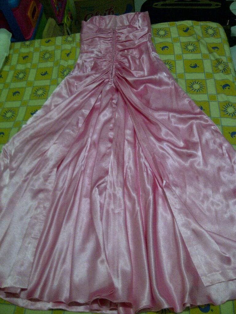 Gaun Pesta Pink Panjang