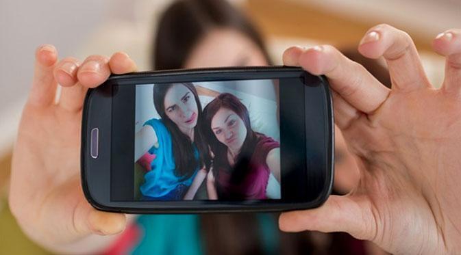 Tips Jitu Agar Foto Selfie Terlihat Keren