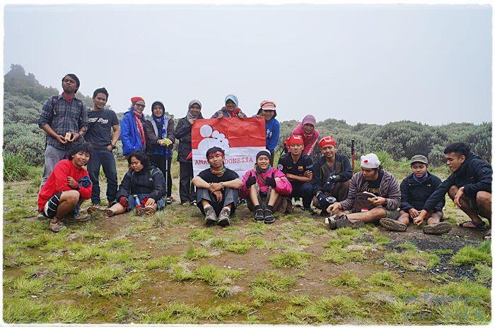 komunitas temanjalan_id road to mount cikuray 2821 mdll