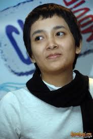 3 Aktris Indonesia Ini pun Rela Gundul loh gan