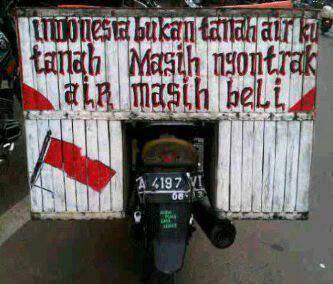 tulisan paling nggak jelas tujuan nya