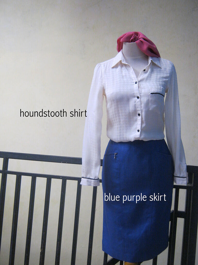 LADIES CLOSET