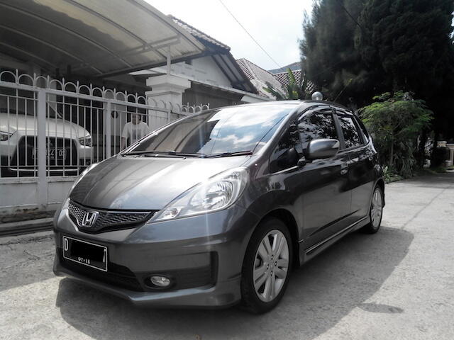 Honda Jazz RS AT 2011 Tangan Pertama Plat D Mulus