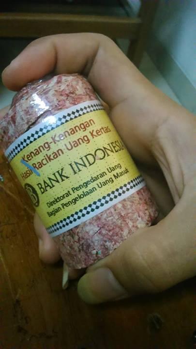 Agan Mau Liat Potongan Duit Seratus Ribu Jadi Gift?