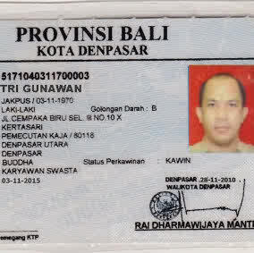 Hati-Hati Penipu Bernama Tri Gunawan a.n. Sinar Photo dengan Pin BB 2B5F8C6F