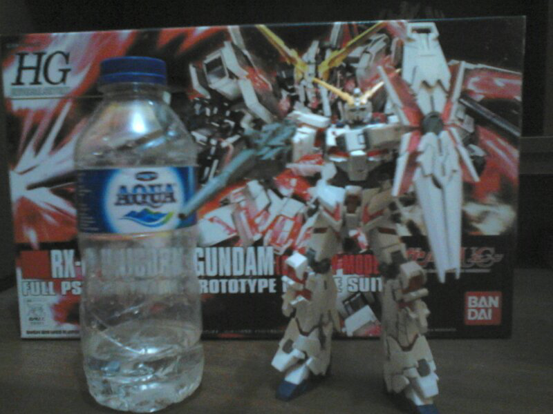 WTS/WTT RX-0 Unicorn Gundam (destroy mode)