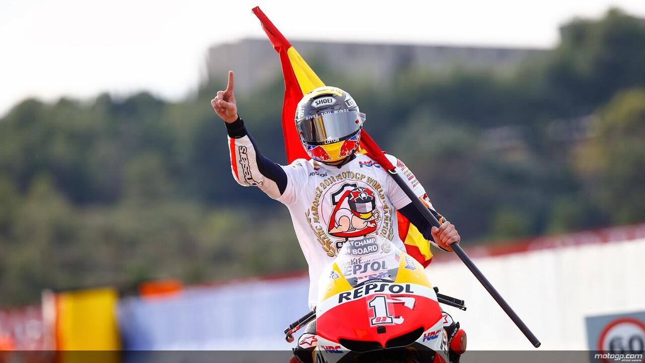 kumpulan foto-foto Marc Marquez ( Juara Dunia MotoGP 2013 )