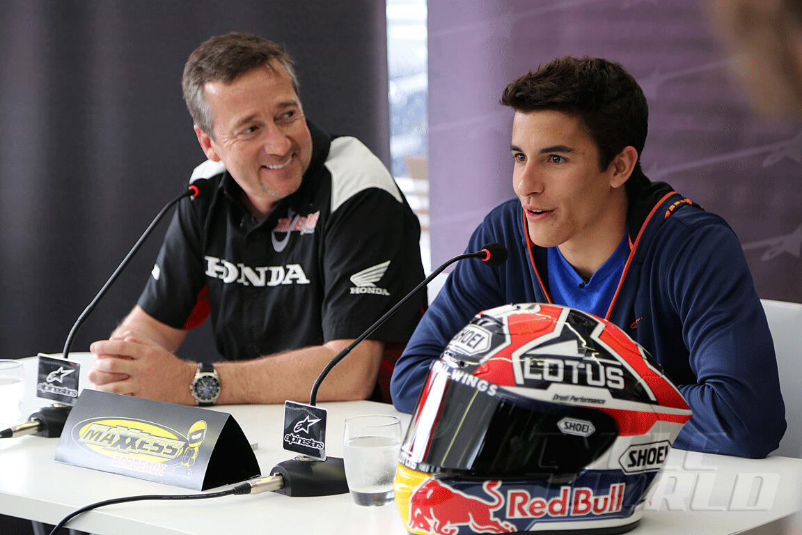 kumpulan foto-foto Marc Marquez ( Juara Dunia MotoGP 2013 )