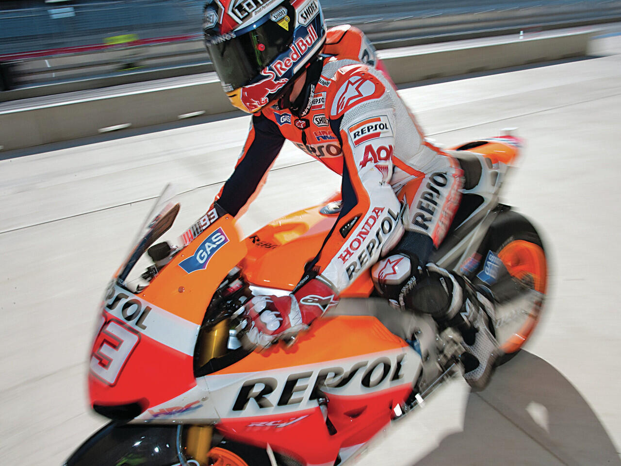 kumpulan foto-foto Marc Marquez ( Juara Dunia MotoGP 2013 )