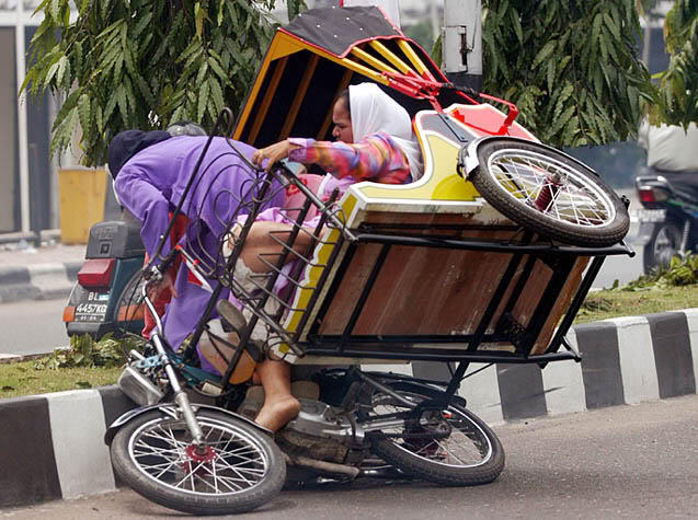 ini juga kendaraan impian ane cuyy tapi sayang udah discontinue (Becak Evolution)