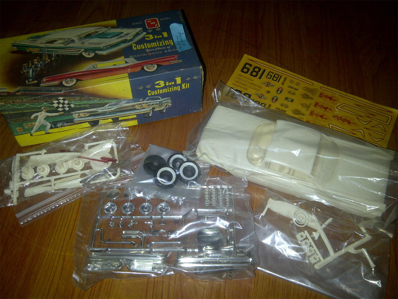 JUAL PAKETAN MODEL KIT AMT STOCK LAMA