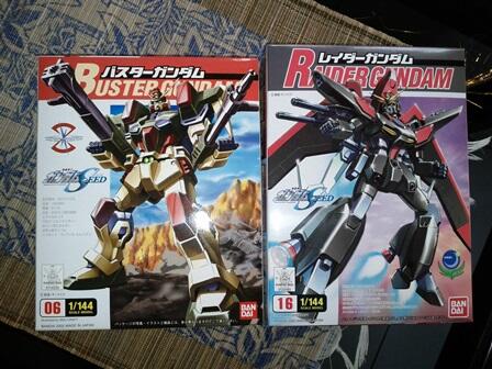 Jual Gundam merek Bandai (harga promo)