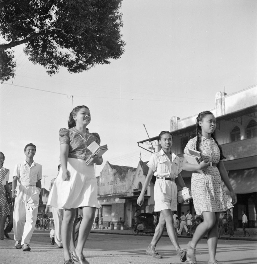 Suasana Jl.Malioboro Tahun 1948 (karya fotografi Charles Breijer)