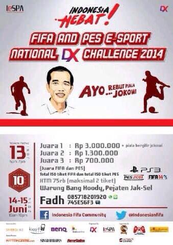 Pak jokowi maen playstation !!