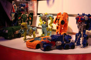 PENAMPAKAN TRANSFORMERS 4 (Transformers: Age of Extinction) DI TOYS FAIR 2014