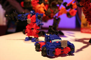 PENAMPAKAN TRANSFORMERS 4 (Transformers: Age of Extinction) DI TOYS FAIR 2014