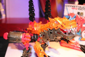 PENAMPAKAN TRANSFORMERS 4 (Transformers: Age of Extinction) DI TOYS FAIR 2014