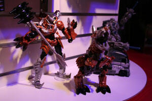 PENAMPAKAN TRANSFORMERS 4 (Transformers: Age of Extinction) DI TOYS FAIR 2014