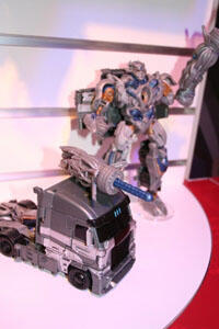 PENAMPAKAN TRANSFORMERS 4 (Transformers: Age of Extinction) DI TOYS FAIR 2014