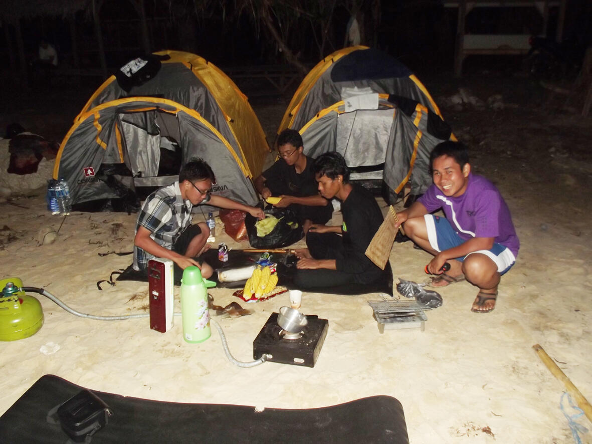 Camping Pantai Sawarna Banten (Hidden Paradise in Banten)