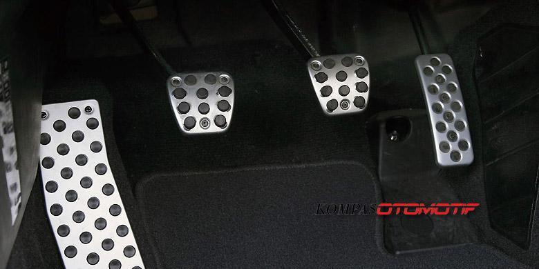 Penyebab dan Solusi Pedal Kopling ”Keras”